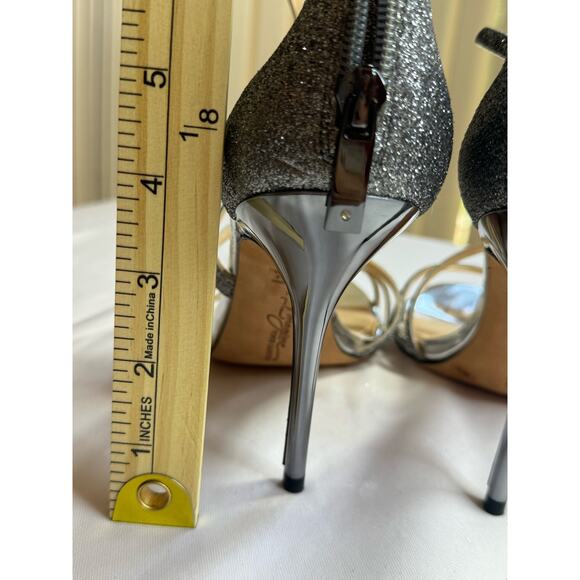 Vince Camuto Imagine Silver Glitter Heels Size 9M - Picture 7 of 8